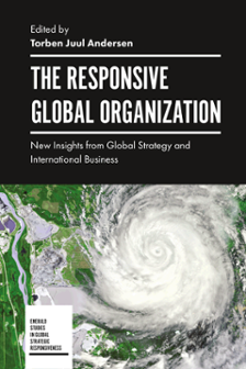 Cover of The Responsive Global Organization